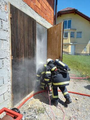 Prakticne vaje operativni gasilec GZ Ribnica 2021 4