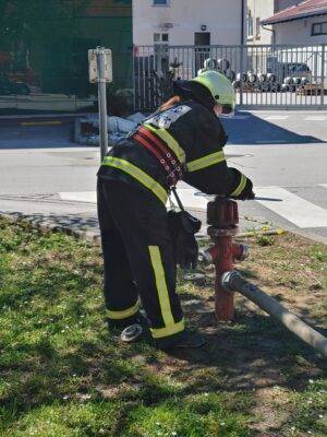 Prakticne vaje operativni gasilec GZ Ribnica 2021 6