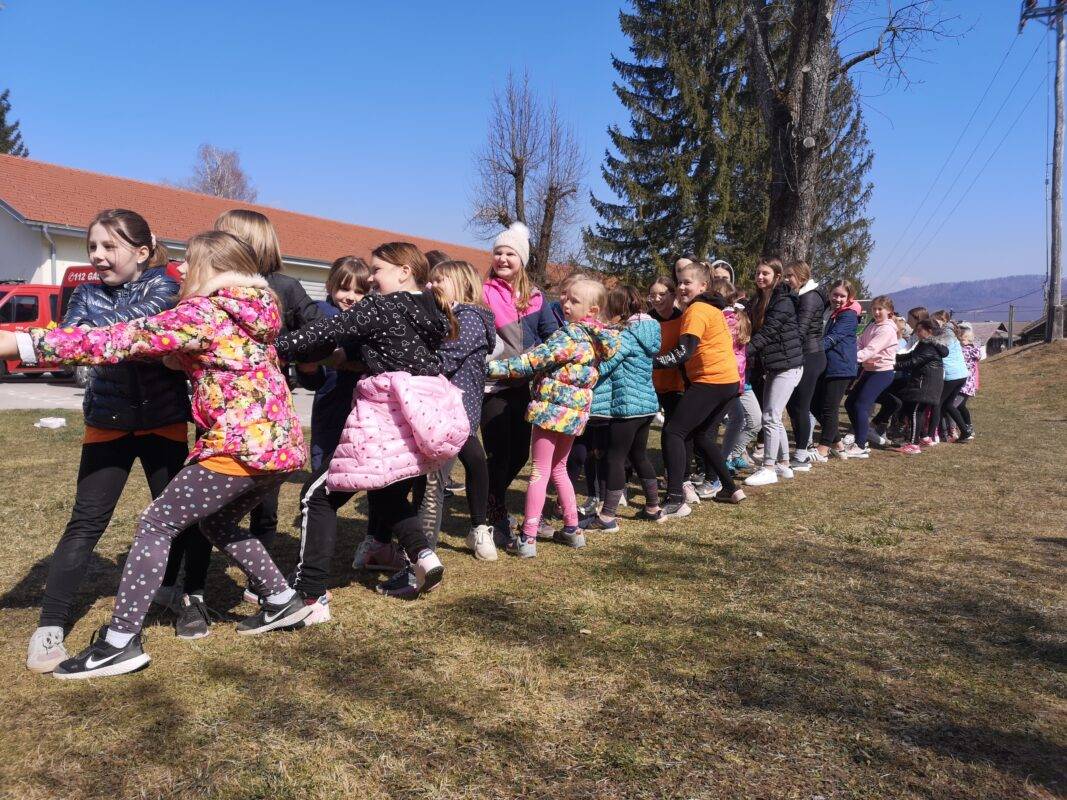 Mladi gasilci preizkusili svoje znanje 12 Gasilska mladina GZ Ribnica 2022 Kviz dolenja vas 7