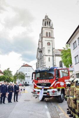 Parada ob prevzemu TRV 2D PGD Ribnica 32