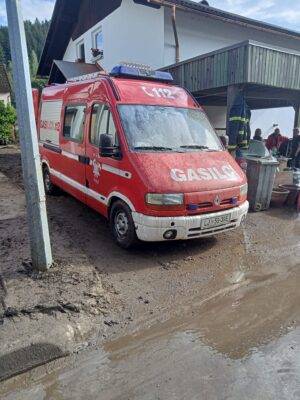 Pomoč pri sanaciji poplav - GZ Ribnica 9.8.2023 - Foto: Janez Puželj