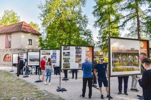 Otvoritev fotografske razstave Ribniskih gasilecv Na Pomoc GZ Ribnica 10