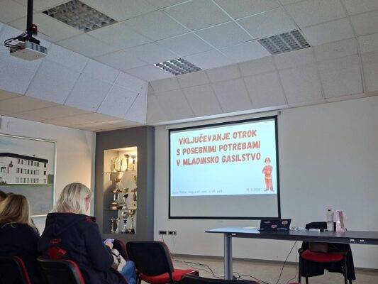 Predavanje "Vključevanje otrok s posebnimi potrebami v gasilstvo"